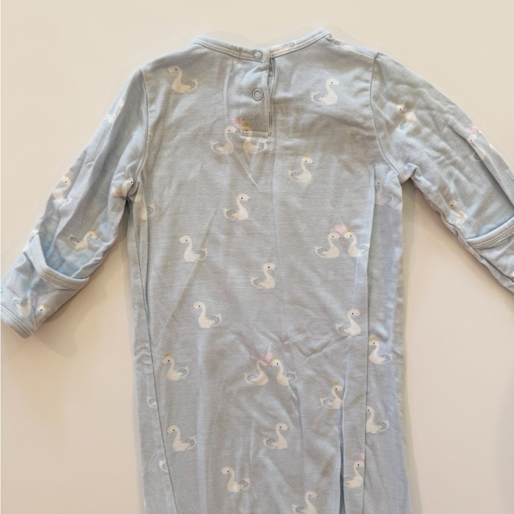Angel Dear 0-3M Kimono Swan Gown - Picture 5 of 7